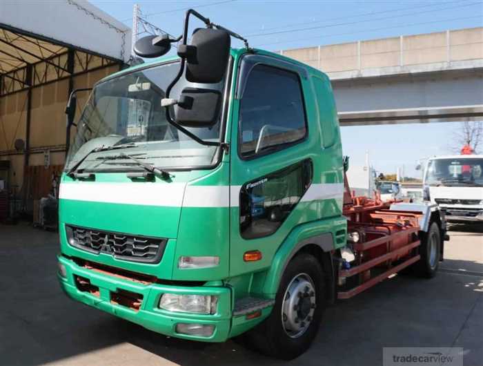 2011 Mitsubishi Fighter