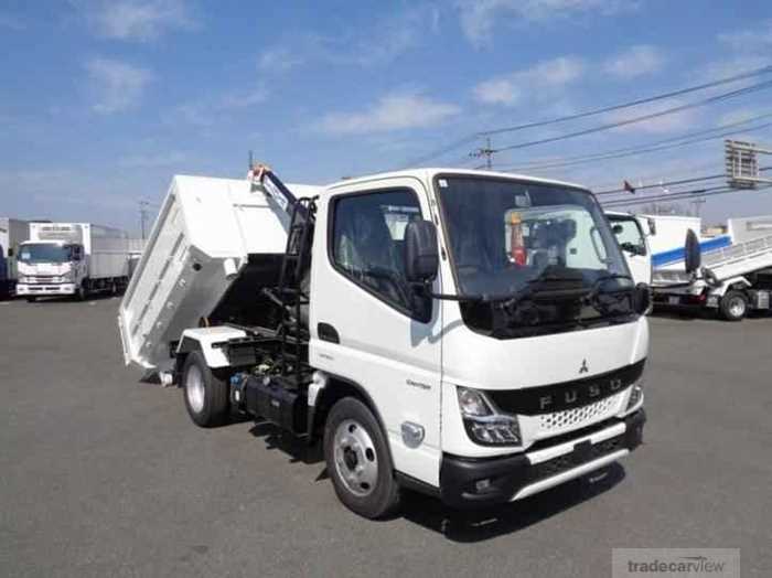 2024 Mitsubishi Canter