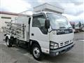 2005 Isuzu Elf