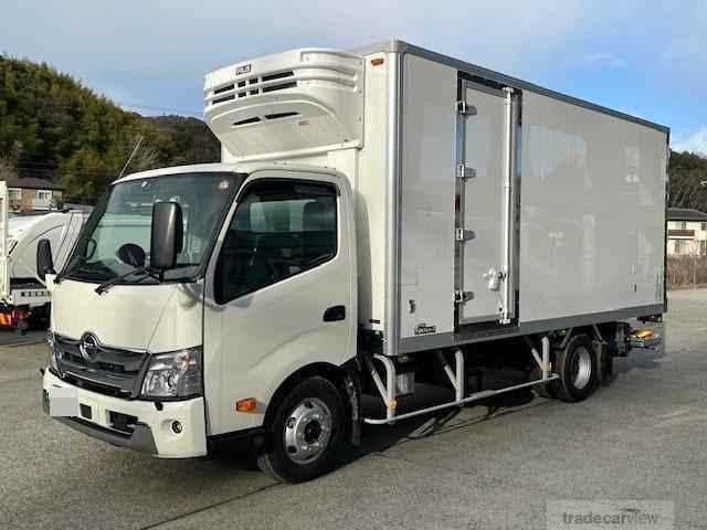 2023 Hino Dutro