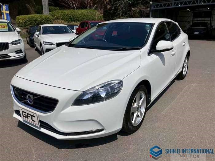 2015 Volvo V40