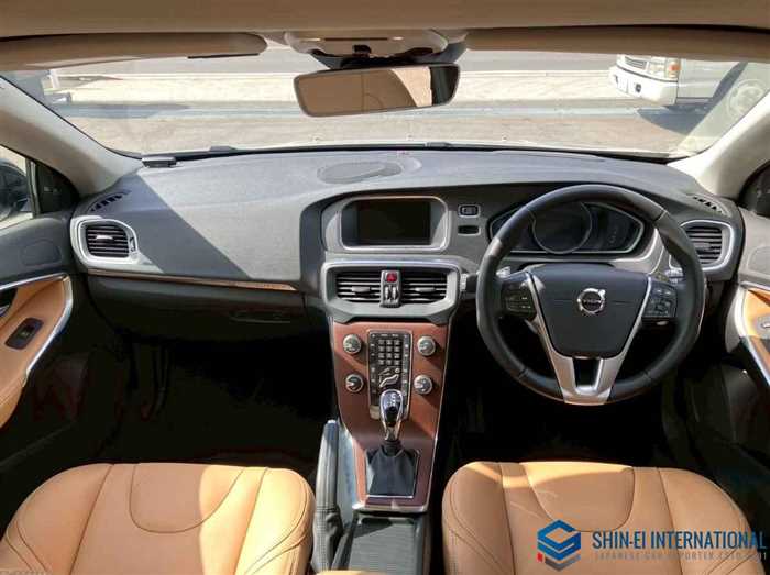 Volvo V40 2019 photo 3