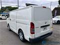 2006 Toyota Hiace Van