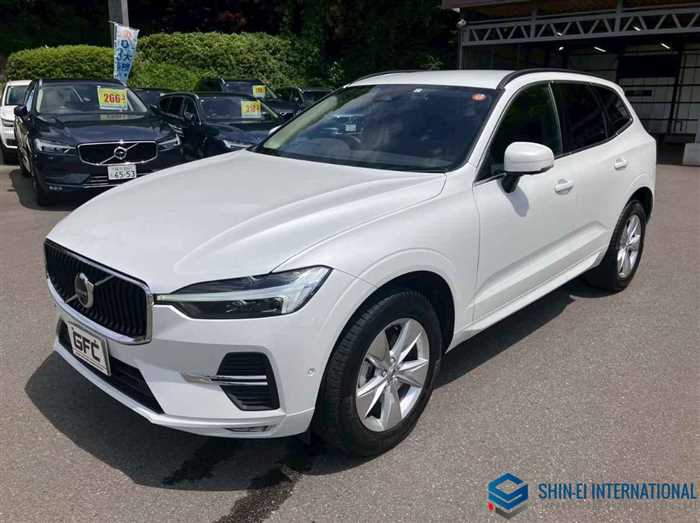 Volvo XC60 2023 — фото 2 купить в Москве
