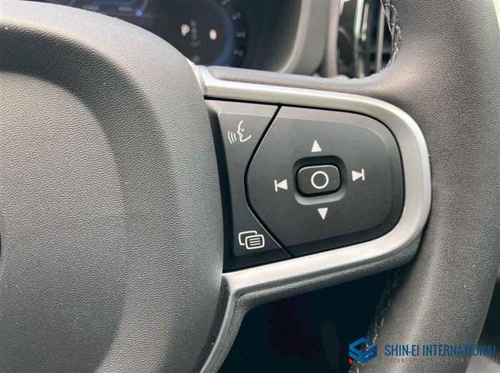 Volvo XC60 2023 — фото 11 купить в Москве
