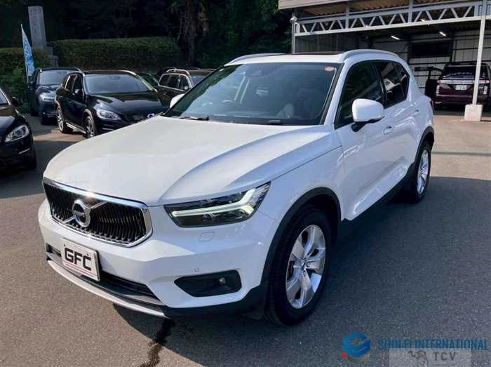 2021 Volvo XC40