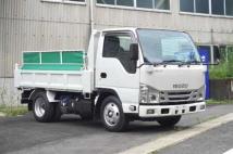 2022 Isuzu Elf