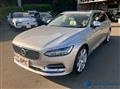 2017 Volvo V90