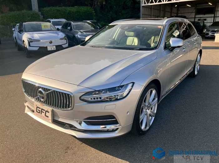 2017 Volvo V90