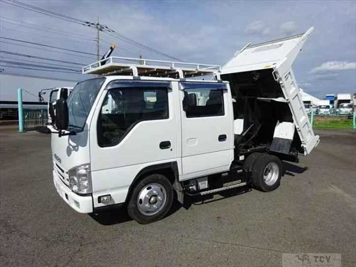 2018 Isuzu Elf