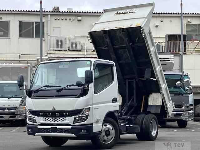 2022 Mitsubishi Canter