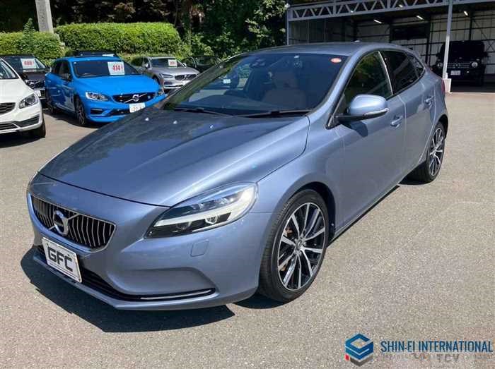 2017 Volvo V40