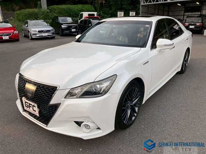 2014 Toyota Crown Athlete Series