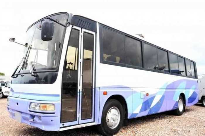 2003 Mitsubishi Aero Midi