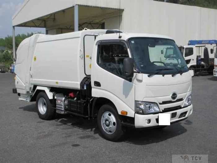 2025 Hino Dutro