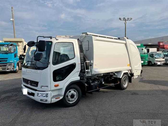 2025 Mitsubishi Fighter