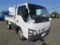 2005 Isuzu Elf