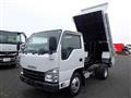 2016 Isuzu Elf