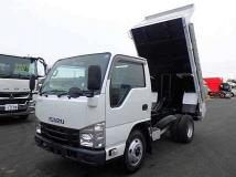 2016 Isuzu Elf