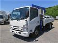 2019 Isuzu Elf