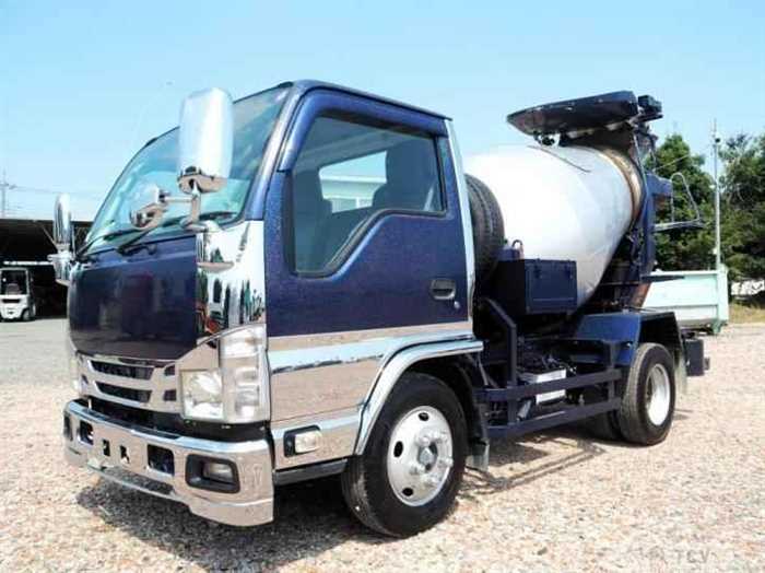 2018 Isuzu Elf