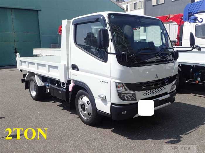 2025 Mitsubishi Canter