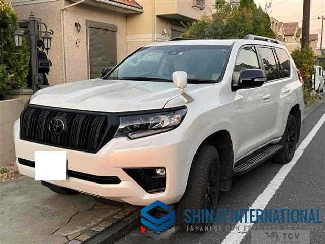2023 Toyota Land Cruiser Prado