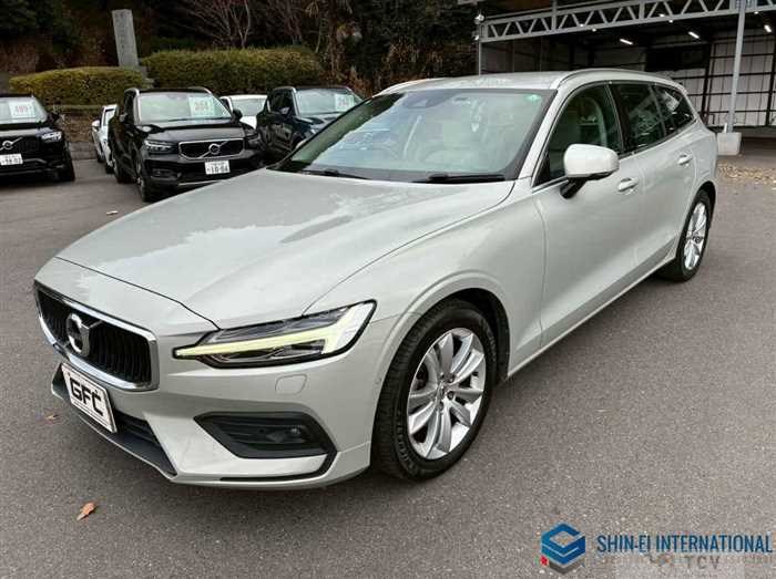 2020 Volvo V60