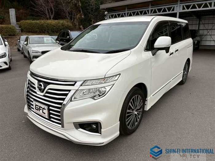 2017 Nissan Elgrand