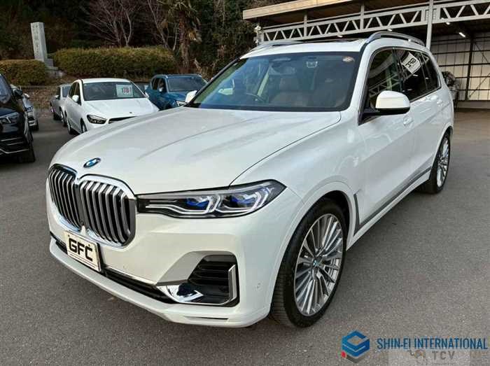 2021 BMW X7