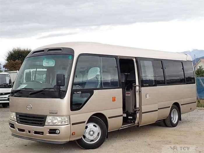 2013 Hino Liesse II