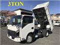 2023 Isuzu Elf