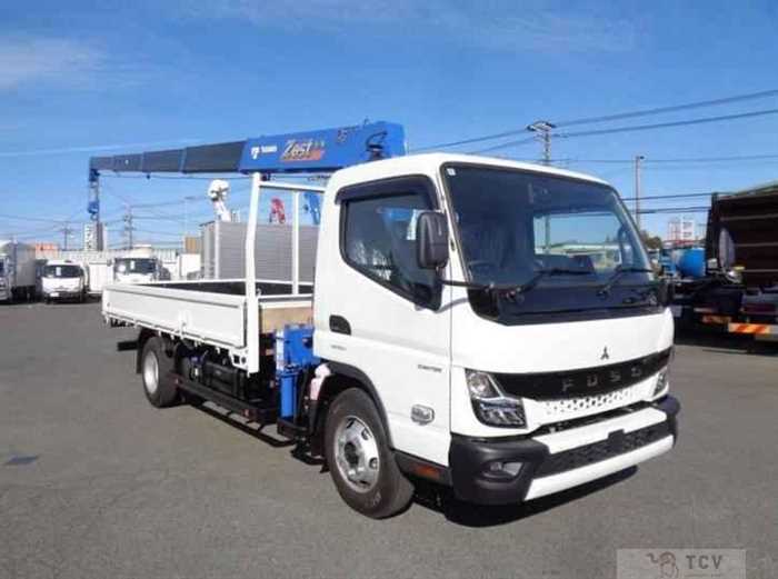 2025 Mitsubishi Canter