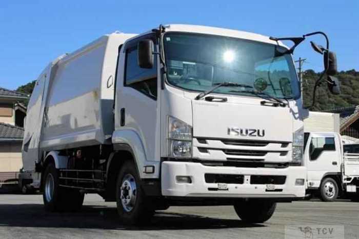 2016 Isuzu FORWARD