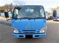 2016 Isuzu Elf