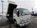 2012 Isuzu Elf