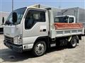 2020 Isuzu Elf