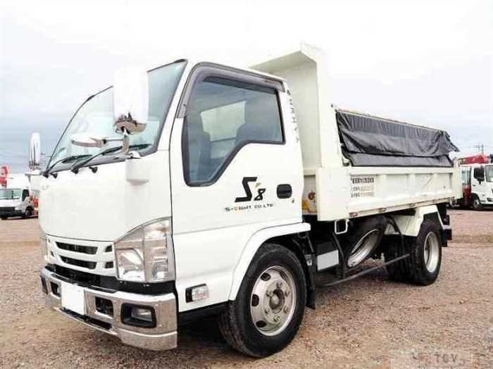 2020 Isuzu Elf