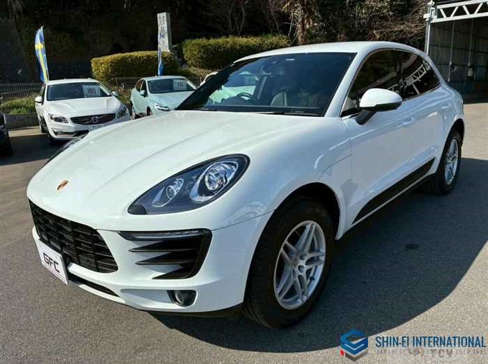 2016 Porsche Macan