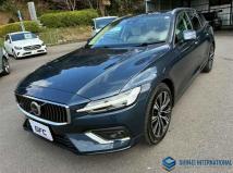 2025 Volvo V60
