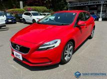 2017 Volvo V40