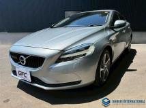 2017 Volvo V40