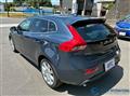 2020 Volvo V40