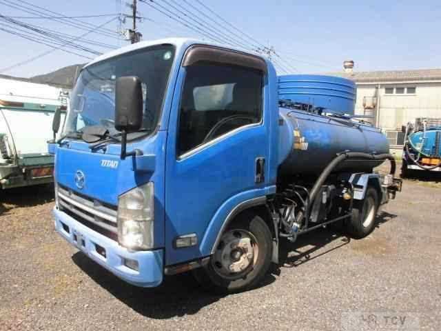 2011 Mazda Titan
