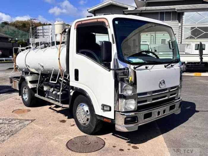 2014 Mazda Titan