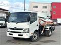 2013 Hino Dutro