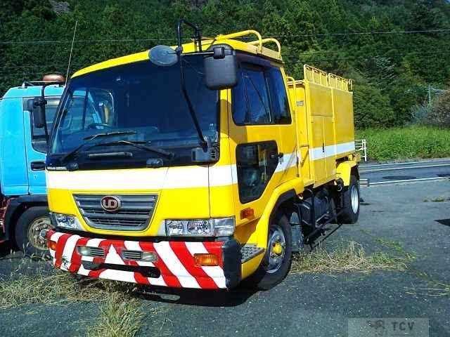 2003 Nissan Condor