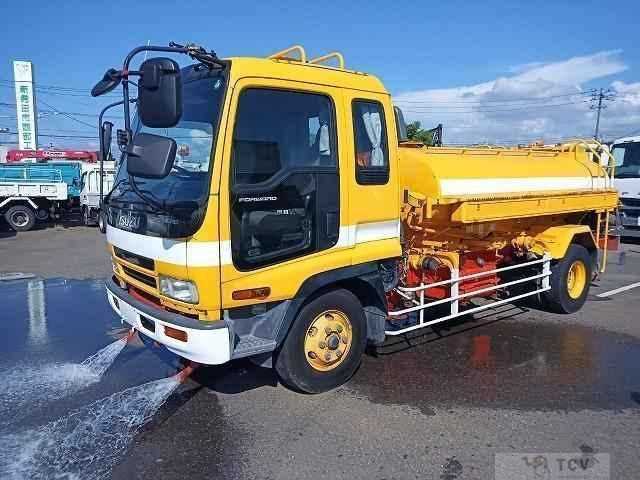 2005 Isuzu FORWARD