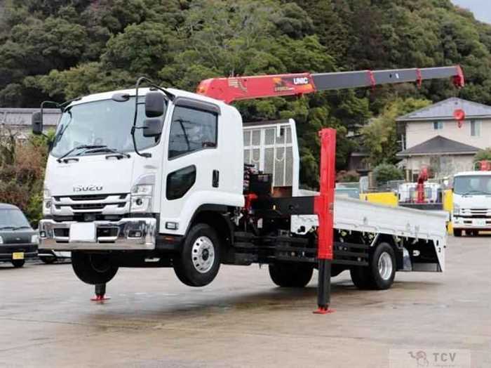 2022 Isuzu FORWARD