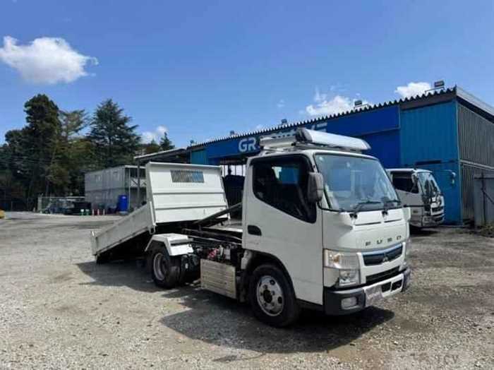 2020 Mitsubishi Canter